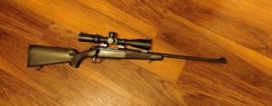 Käytetty Browning A-bolt .222rem + Falcon 4-18x50