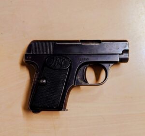FN 6,35 TASKUASE