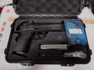 Käytetty Arma Zeka Sport 2 9mm pistooli