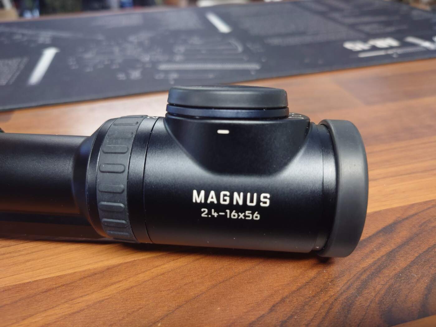Leica Magnus 2,4-16x56 4a kiskolla | 1000088233 Leica Magnus 2,4-16x56 4a kiskolla - Image 2