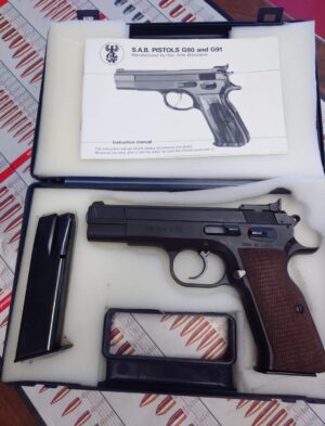 S.A.B G90 9mm pistooli